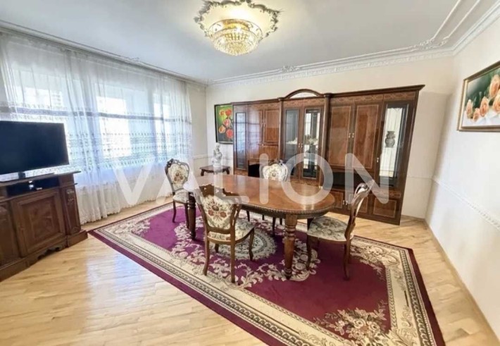 Продам 3кім.квартиру 115кв.м. Святошинський вул.Відпочинку,10 - фото 1