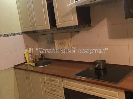 метро Сирець Однокімнатна Жабаєва 22