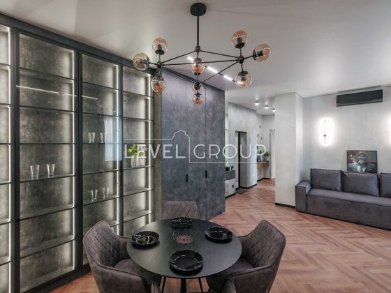 Продаж 3кімнатної квартири з новим ремонтом ЖК Crystal Park Tower Київ