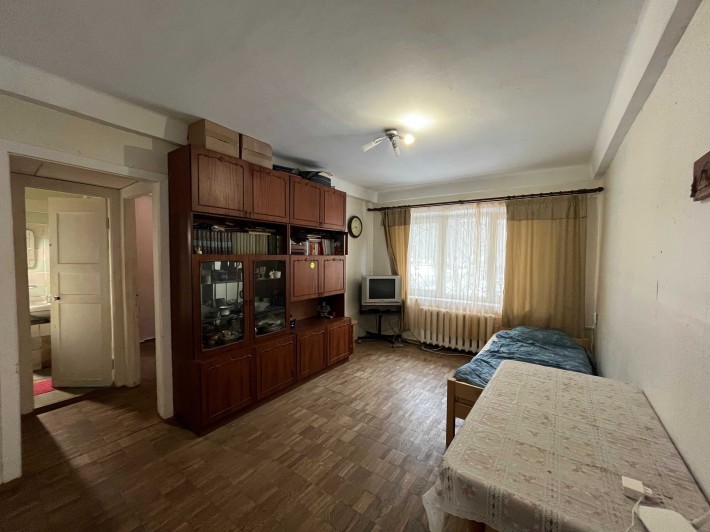 Продаж 3к квартири,  Донця 19а,  Відрадний, Солом'янський р-н. - фото 1