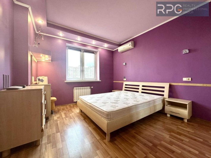 Продається 2-х кімнатна квартира станція метро Академмістечко - фото 1