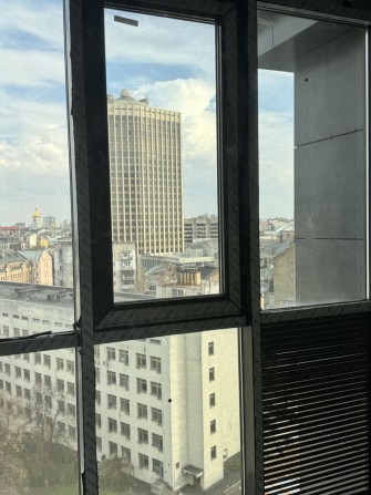 Продам Квартиру Жк Львівська Площа Кудрявська  Ексклюзивна 1к  45м Центр Золоті Ворота Січових Стріл - фото 1