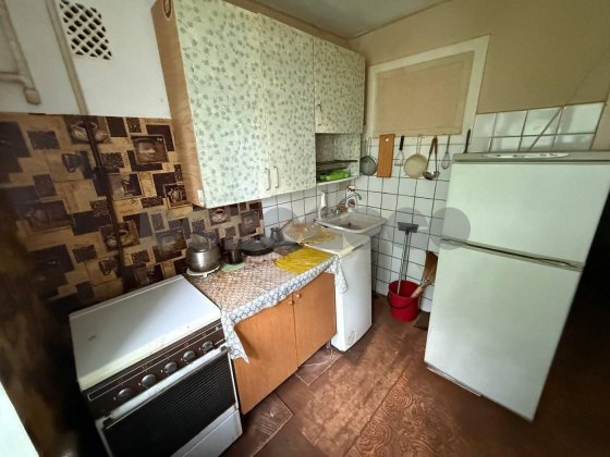 Продаж 3к квартири м. Нивки, вул. Ружинського, буд. 8 Київ