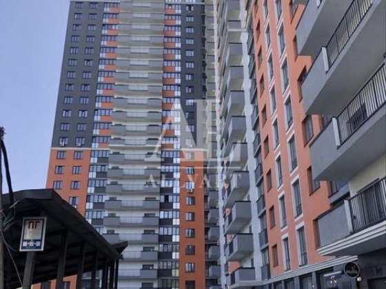 Продаж 1к квартири в ЖК Багговутівський Киев