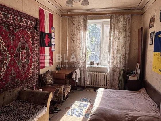 Продаж двокімнатної квартири по вулиці Джохара Дудаєва Київ