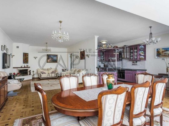 Продаж квартири в історичному центрі Києва — 140м², преміум ремонт вул. Александра Кониского Киев