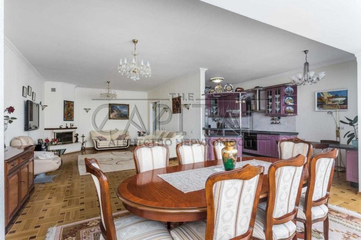 Продаж квартири в історичному центрі Києва — 140м², преміум ремонт вул. Александра Кониского - фото 1