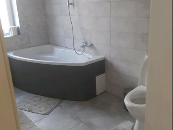 Здається однокімнатна квартира (формат: окрема кімната + кухня-студія.) Мукачеве