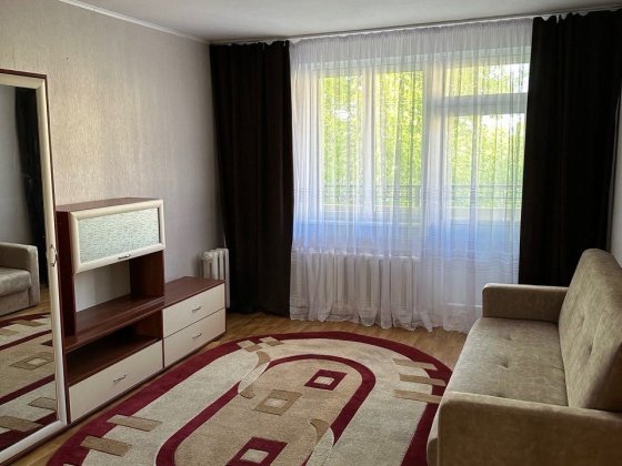 Сдам 1-ну кімнатну квартиру в Болгарбуді Звягель