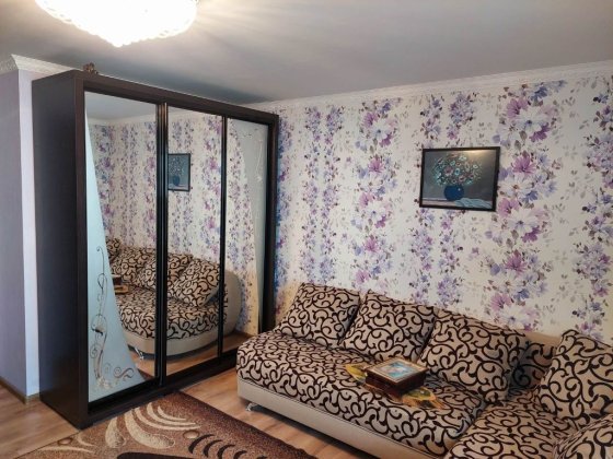 Здається 2 кімнатна квартира. Умань