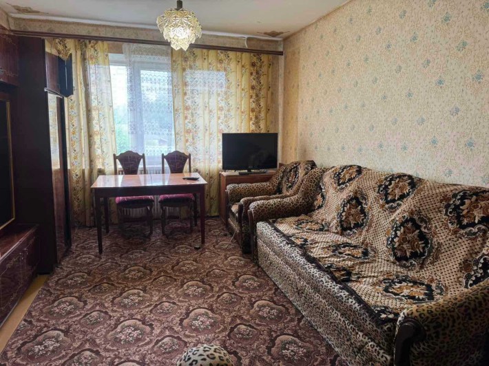 Оренда 3-к. квартири по вул. Степана Бандери - фото 1