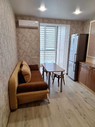 ЖК Дніпровська Брама 2 Сдам 1кім квартиру 18000 - фото 1