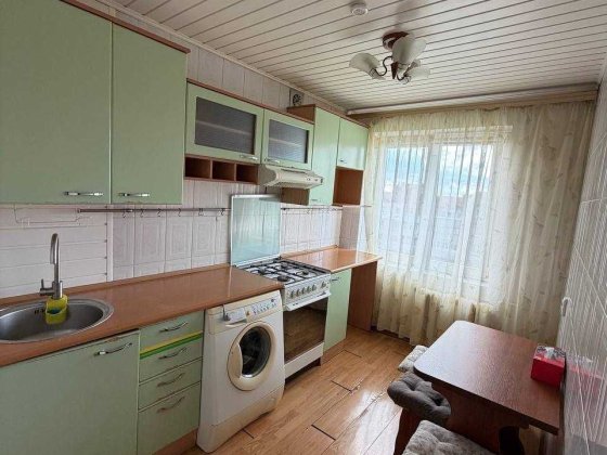 Сдам 3к квартиру ул Тепличная 37 п Слобожанский  13 000 Слобожанське