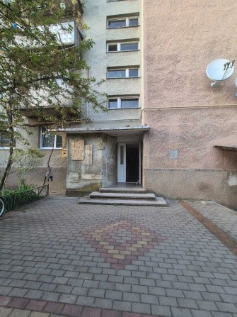 Оренда просторої 2-кімнатної квартири в м. Тячів з панорамним виглядом на гори - фото 1