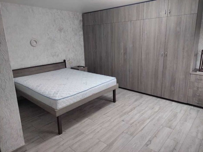 Повноцінна 1к,з величезним гардеробом - фото 1