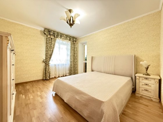 Без Комісіі Оренда 3-х кімнатної квартири Чабани Хотів