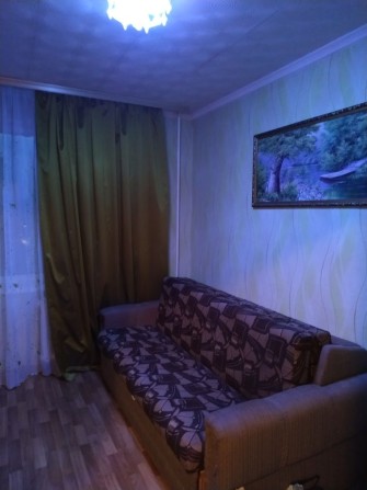 Вараш.Здам 2 кімнатну квартиру ,3 поверхм-н Будівельків,на 3-4 місяці - фото 1