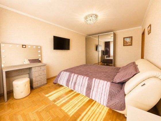 Без комісії! Оренда 2к=66м² Григоренка, м. Позняки 7 хв пішки. Є відео