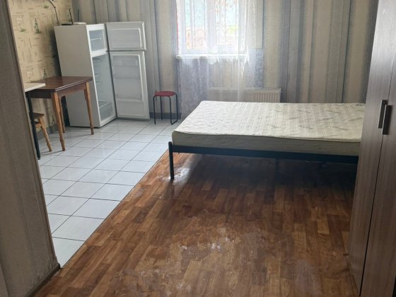 М.Чернігівська 8хв. Бишівський пров.9 Київ