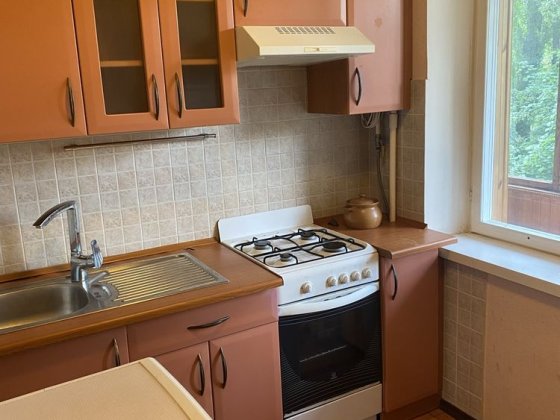 Оренда 1 кімнатна квартира Поверх 3 Газ Метро Лісова, Чернігівська Київ Київ