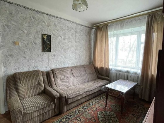 Дніпровський р-н, вул. Ентузіастів, Русанівка, 1 поверх, 2 кімнатна
