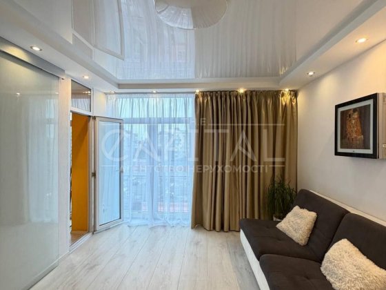 Оренда 3-кімнатна квартира ЖК «Комфорт Таун» 87м²