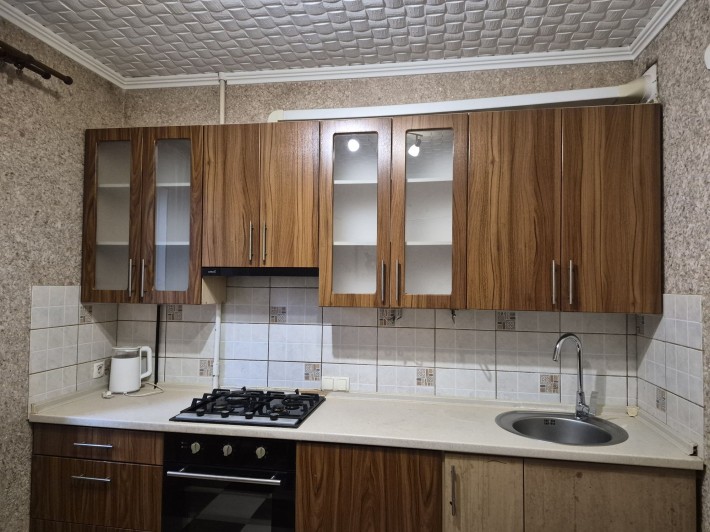 Здаю 1к квартиру біля Новуса (ТЦ Жираф), Сільпо, світло є завжди - фото 1