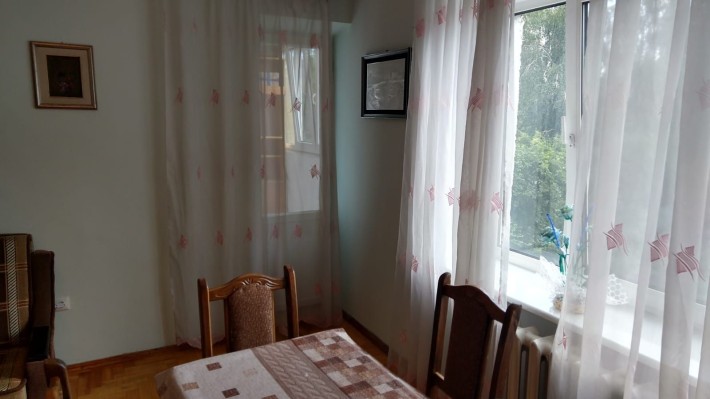 Здам 2кім квартири Центр Вул   торговиця - фото 1