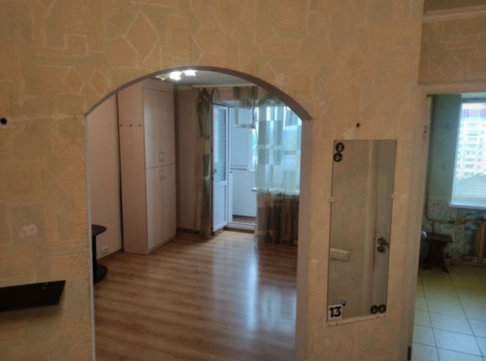 Здається 1 кімнатна квартира Надпільна Грушевського - фото 1
