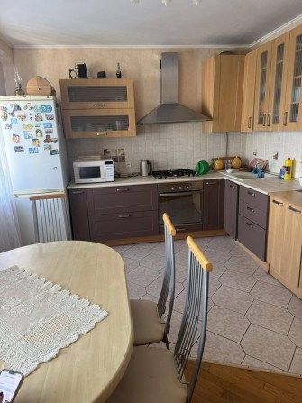 Оренда чудоваї 3 кім квартири в центрі по вул. Руській - фото 1