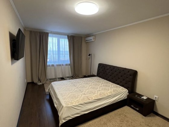 Оренща дуже гарноі 2 кмн квартири Митниця Черкаси