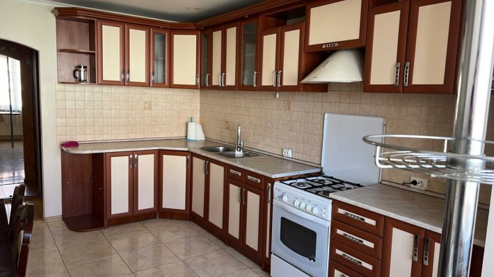 Оренда 3-кн квартири 100 кв м, 2/5, вул.Рєпіна, мікрорайон Канада - фото 1