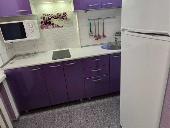 Здам 1 квартиру на проспекті Богдана Хмельницького