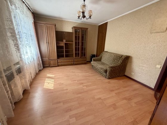 Здаю 1 кімнатну в центрі