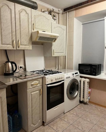 Оренда 1 кімнатної квартири в центрі міста. Вул. Благовісна 236 . - фото 1