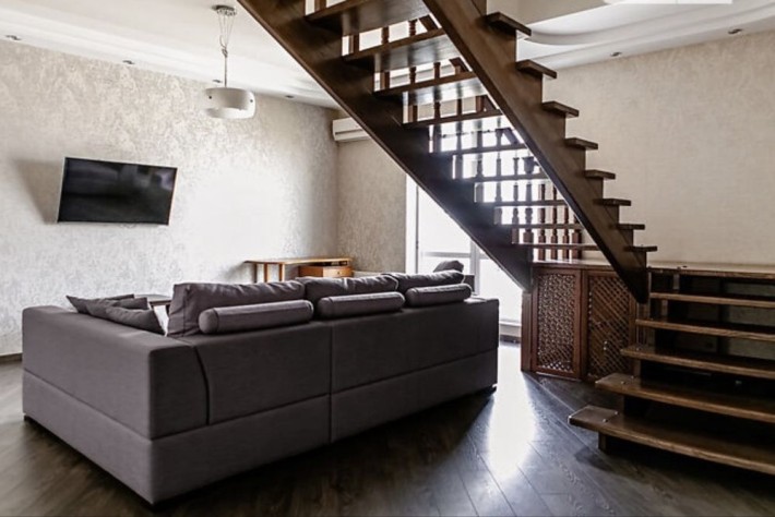 Аренда 3 ком кв 150 м2 ЖК ОСТРОВ , Рымарская, Центр , Подз Паркинг - фото 1