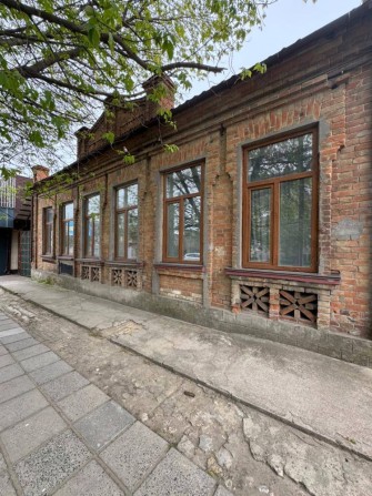 Продам румынский дом в центре  улица Измаильская - фото 1