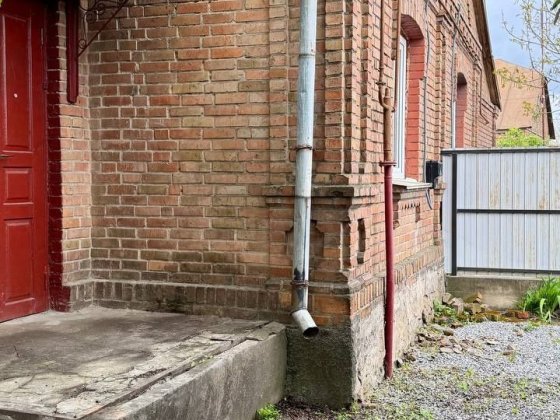 Продаж півбудинку по вул. Козацька, район "Три ведмеді" Бердичів