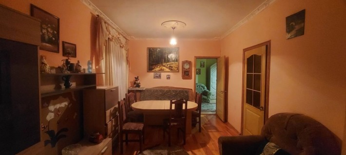 Продається половина будинку в районі Ощадбанку - фото 1