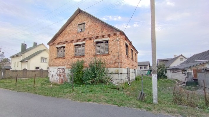 Продаєтья будинок, незавершене будівництво в м. Дубно - фото 1