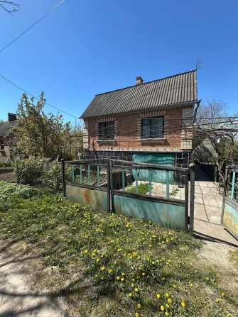 Дача з гаражем, погребом, банею та великою ділянкою! - фото 1