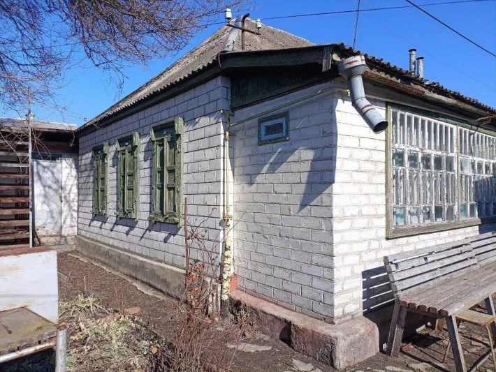 Продам дом в городе Змиеве - фото 1