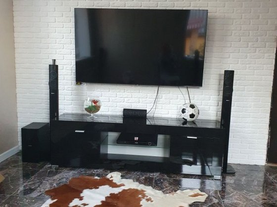 Продам дім в Ізюмі,з ремонтом,,90 кв. Изюм