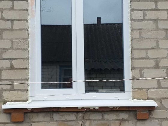 Продам будинок 76 м кв з літньою кухнею 37 м кв м. Ізюм, Харківської обл. Ізюм