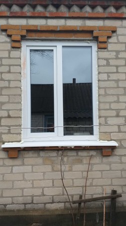 Продам будинок 76 м кв з літньою кухнею 37 м кв м. Ізюм, Харківської обл. - фото 1