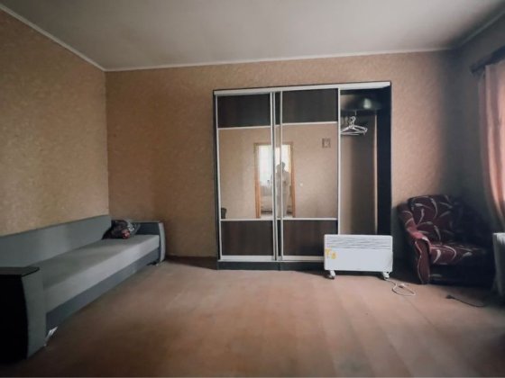 Продаж  1 кімнатноі квартири центр Ковель