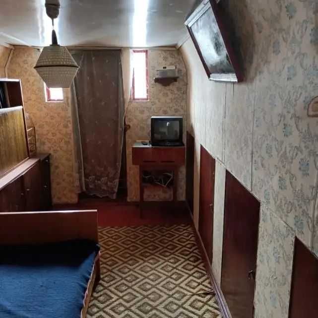 Продаю будинок поблизу річки Уж (вул.Грушевського) - фото 1