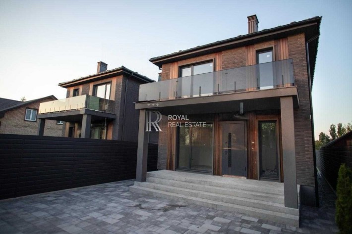 Продаж Будинок 5кім. 220м2 Академмістечко Метро Тераса - фото 1