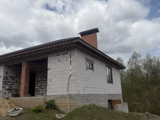 Продається будинок центр міста Коростышев