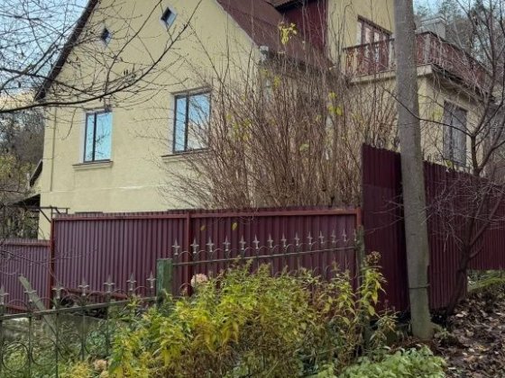 Продаю будинок центр Кременець, гора Бона, ботсад